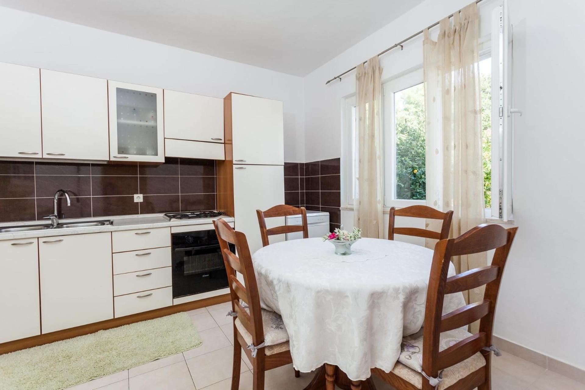 Apartment Dado - Terrace With Sea View Лумбарда Екстериор снимка
