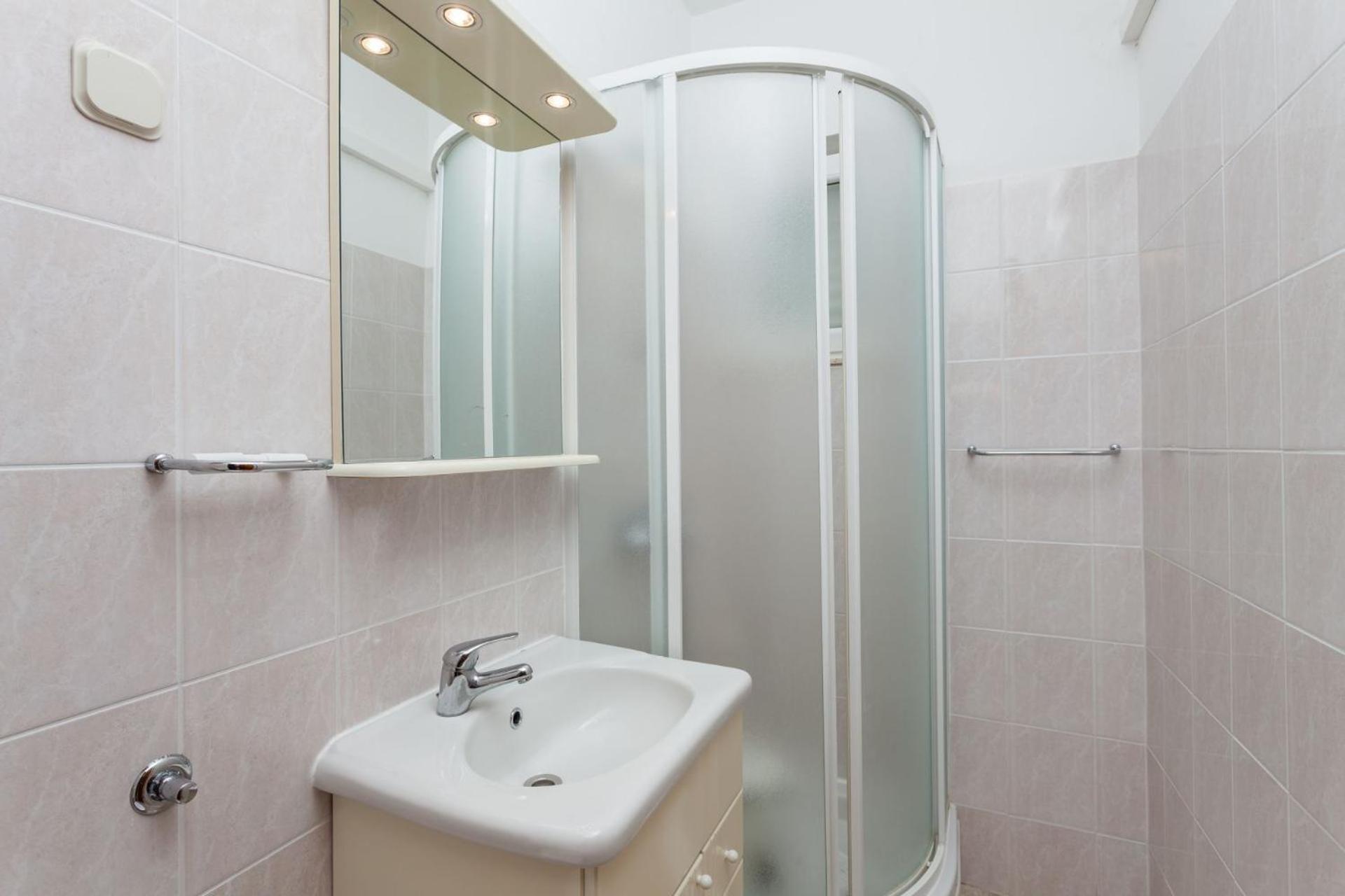 Apartment Dado - Terrace With Sea View Лумбарда Екстериор снимка
